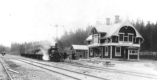 Hestra station under byggnadstiden. ret r 1901 och loket r entreprenrens lok "Carl"