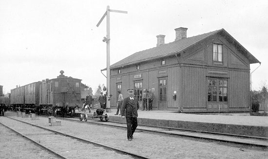 Hillareds station year 1895