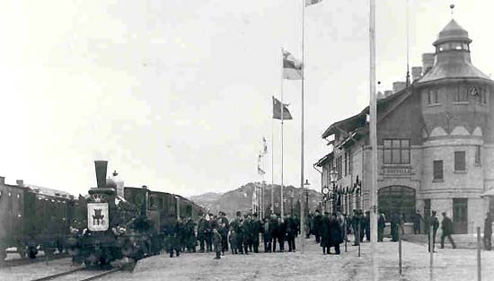 Openingtrain in Uddevalla December year 1903