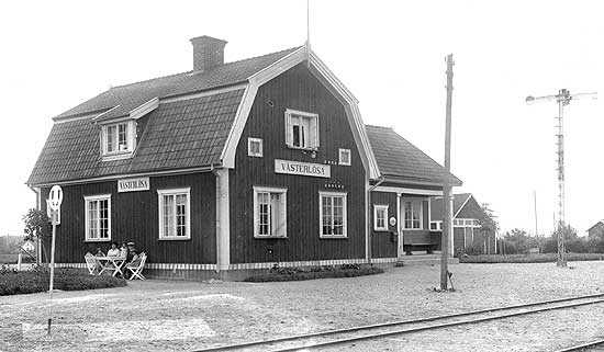 Västerlösa station omkring 1916