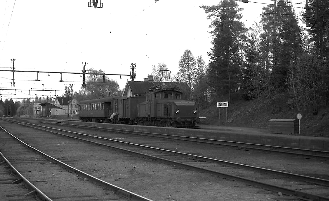 Sista ordinarie persontg frn Stlboga mot Malmkping/Flen skall avg. Dagen r lrdagen den 26 maj 1962 och klockan r cirka 20.1