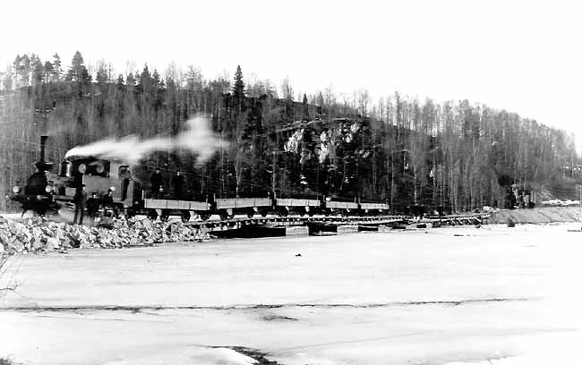 HJJ engine No. 5 at Marbäcksviken year 1905