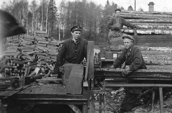 Circular saw in Söderhamn. Olof Hansson,  Erik Selldahl , "Yppe" Palmqvist