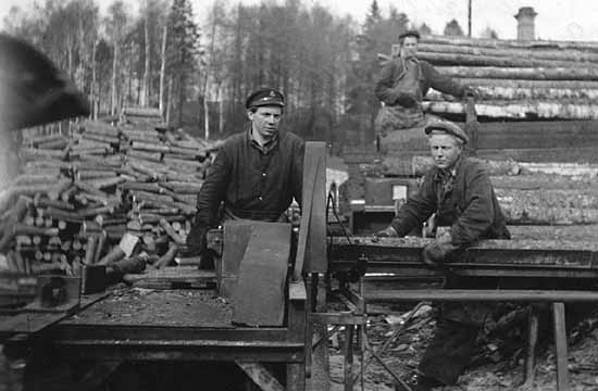 Circular saw in Söderhamn. Olof Hansson,  Erik Selldahl , "Yppe" Palmqvist