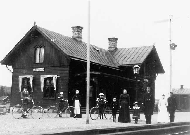 Norra Södermanlands Järnväg, NrSlJ, Läggesta station year 1900