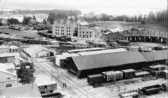 Lokstalls- och verkstadsområdet i Bollnäs 1918