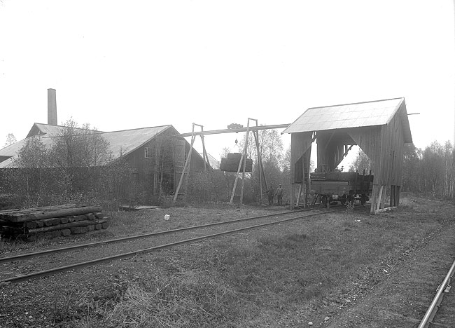 Elgareds lastplats, p Uddevalla - Vnersborg - Herrljunga Jrnvg,, cirka 3 kilometer norr om Herrljunga. Lastplatsen anvndes i huvudsak fr lastning av torvstr frn Elgareds torvstrfabrik.