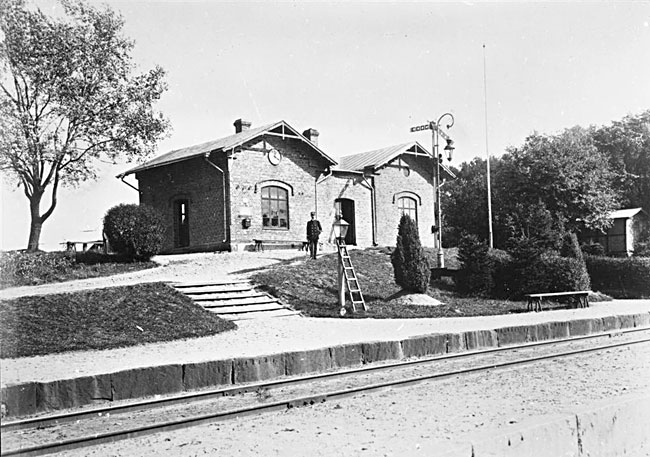 Kristianstad - Hssleholms Jrnvg, CHJ, Attarp station omkring 1915