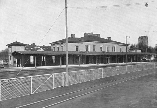 Växjö stationshus från gatusidan ca 1924