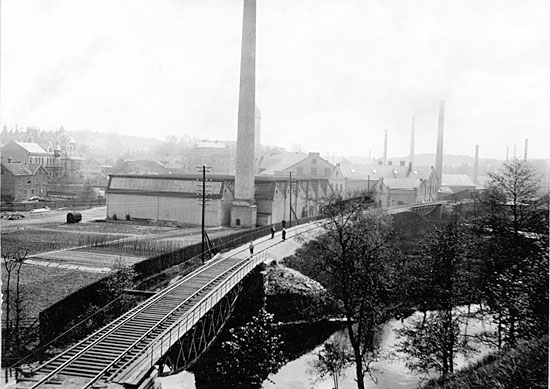 GBJ line approaching Borås Nedre station year 1903