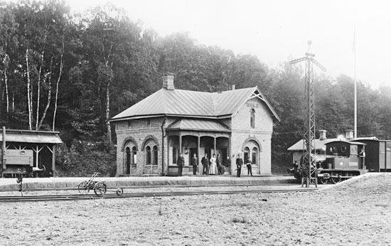 Skäralid station på 1890-talet. Lok1 "Ljungbyhed"