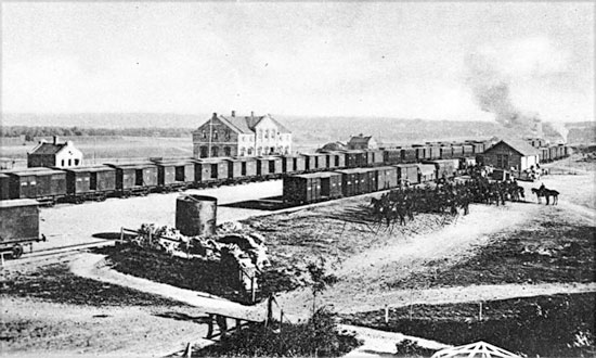 Ljungbyheds bangård och stationshus runt 1900
