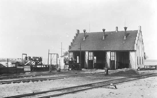 The engineshed in Falsterbo year 1945