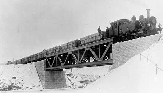 Gravel train at OKB