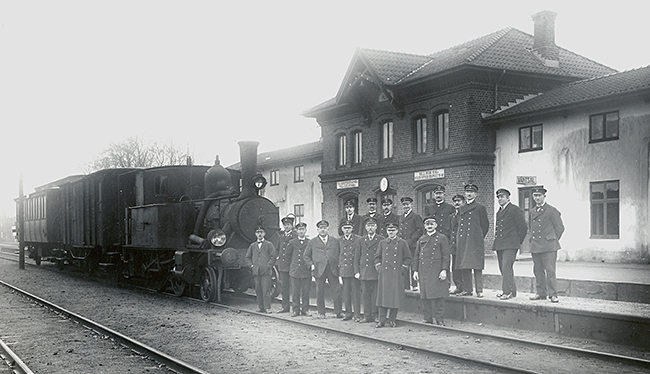 Sista tget till Hr fotograferat i Hrby, 21 december 1928