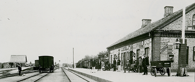 Statens Järnvägar, södra stambanan, Hästveda bangård och stationshus 1890
