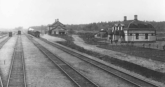 Hagaströn station, junction with Gävle - Dala Järnväg