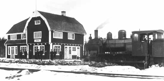 Sveg station year 1910. OHJ engine No 4