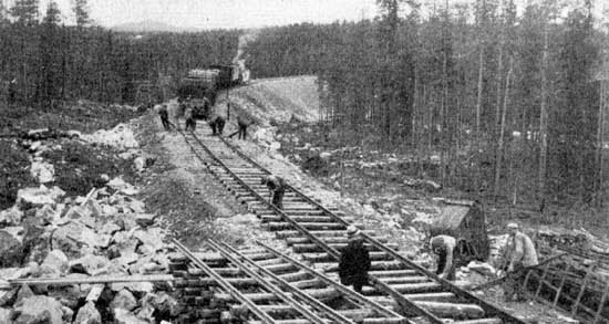 Track laying at the line between Sorsele and Jokkmokk