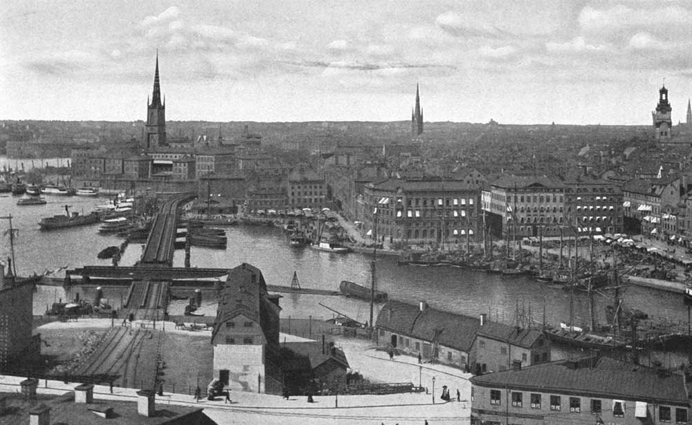 Sammanbindningsbanan. The bridge over Söderström