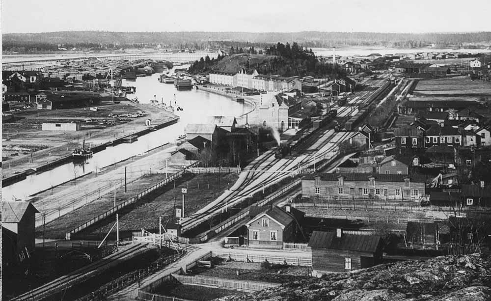 View over Söderhamn station and yard year 1900