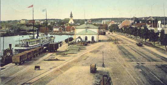 Hudiksvall harbor year 1913