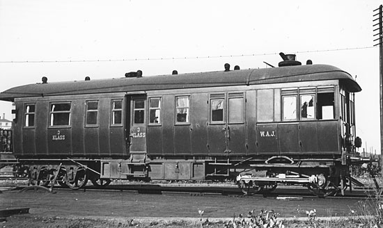 WAJ ångvagn i ombyggt skick, året är 1935