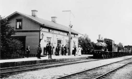 Horred station year 1900. Engine WBJ No 8