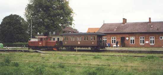 SKJ train at S:t Oloft year 1997