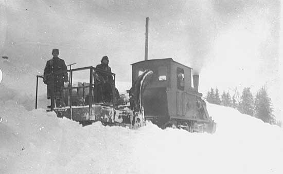 ÅJ engine "KORSÅN" at Wintjern year 1935