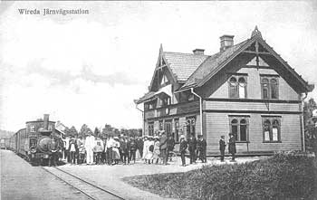 Vireda 1910. JGJ lok 5 med persontåg