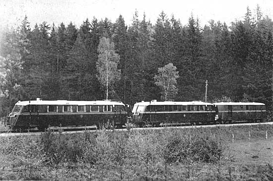 Tågsätt med rälsbussar