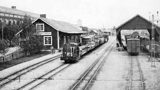 Lokomotor på med gengasdrift på Örebro Södra station i början av 1940-talet.