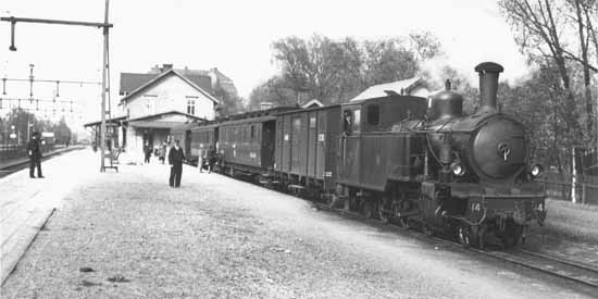 NÖJ steam engine at Örebro Södra