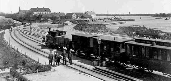 Sökvesborg year 1904. Train from MBlJ